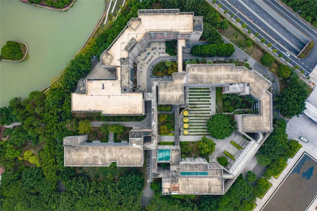 Fujian Medical University — aerial view of campus buildings