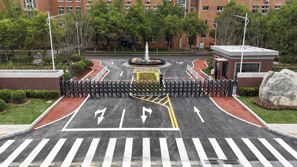 Zhengzhou University main-campus entrance opened in June 2025.